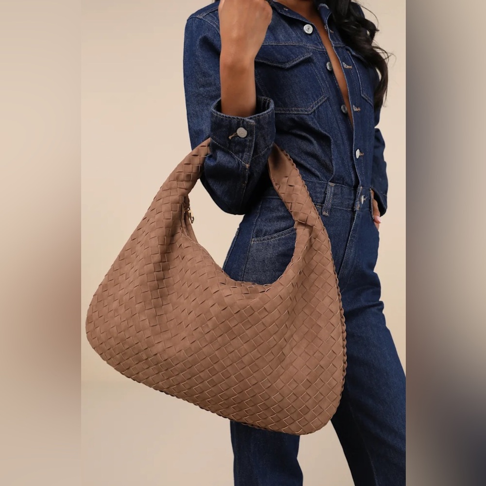 Lulu's Tan Woven Hobo Bag with Intrecciato Texture
